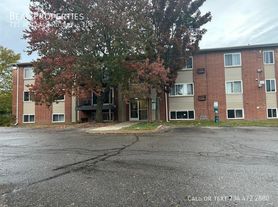 721 W Clark Rd