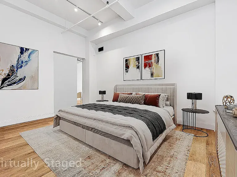 255 W 36th St #1601 — Photo 9