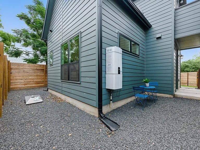 2105 Sl Davis Ave #2 — Photo 27