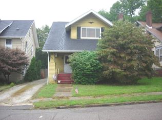 552 Parkview Ave, Barberton, OH