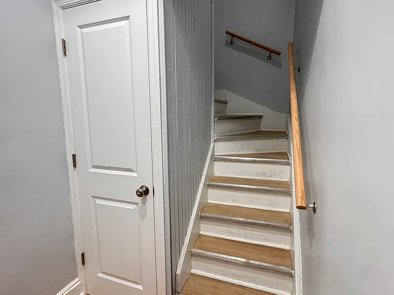 12 E 49th St #2 — Photo 16