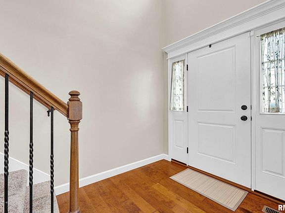 3rd image of 3104 W Rosebury Ln