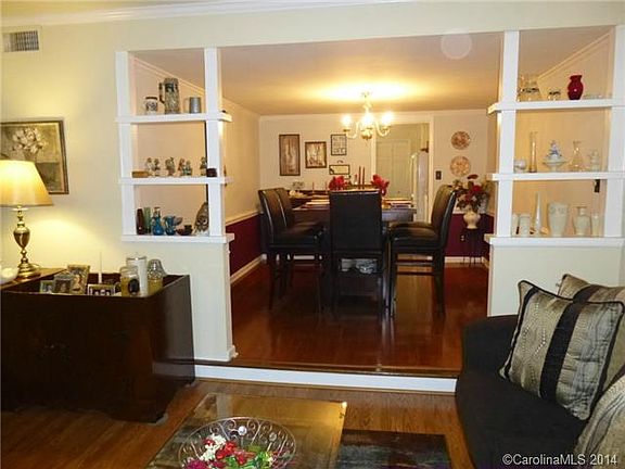 4th image of 2347 Hayloft Cir #2347