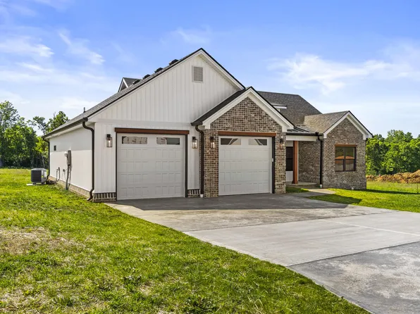 106 Bill Silvey Rd, Danville, KY 40422