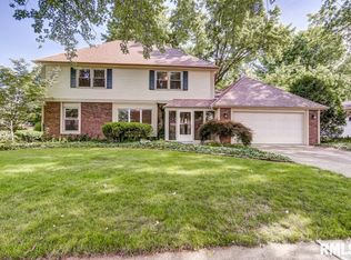 137 Pebble Beach Dr, Springfield, IL 62704