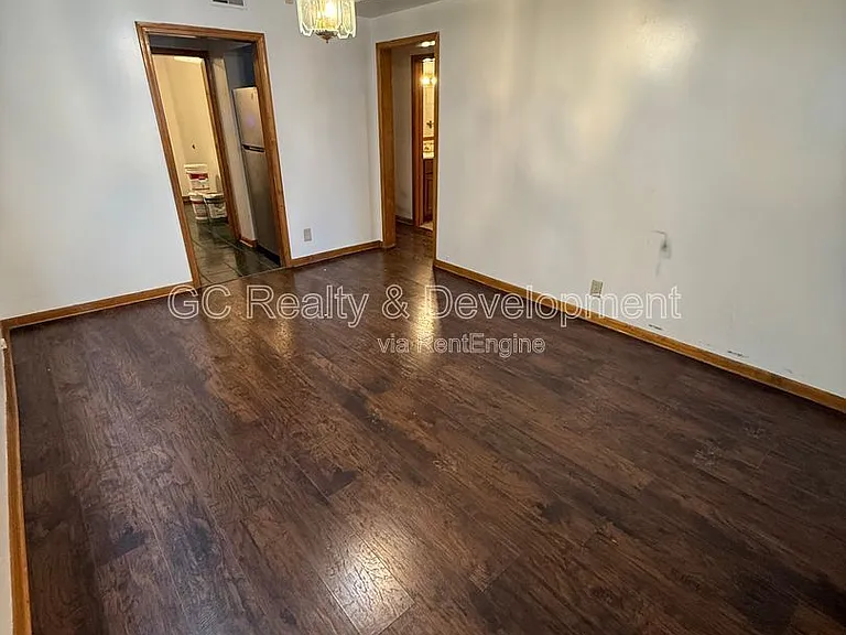 6124 S Whipple St #1 — Photo 11
