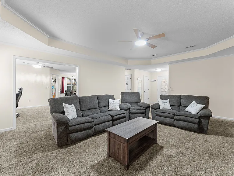 107 Shallowford Cir — Photo 11