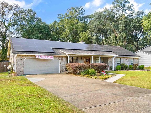 2nd image of 3212 Windmill Cir