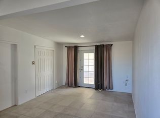 6289 Smoke Tree Ave #B, Twentynine Palms, CA 92277