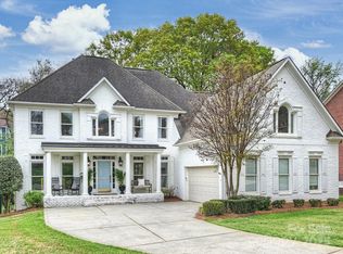 6225 Woodleigh Oaks Dr, Charlotte, NC 28226