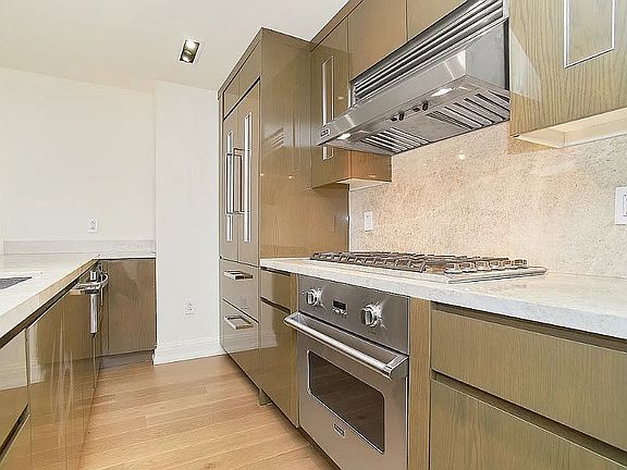 4th image of 21 W 86th St APT 7G