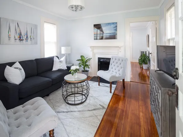 333.5 W Earle St, Greenville, SC 29609