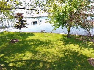 7417 N Shore Trl N, Forest Lake, MN 55025