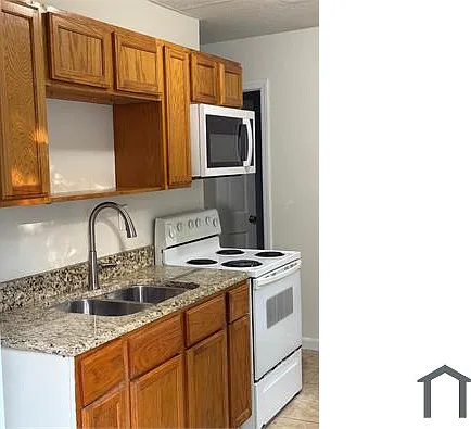 323 Lakewood Ave #2