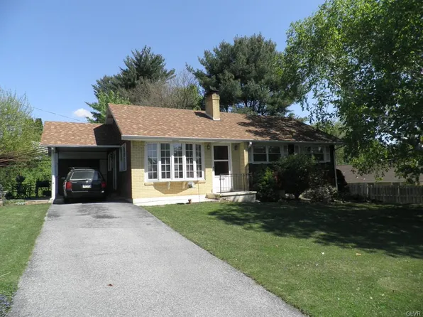 2725 Mosser St, Allentown, PA 18103