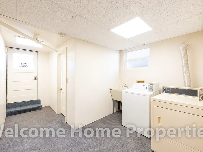 512 S College Ave — Photo 19