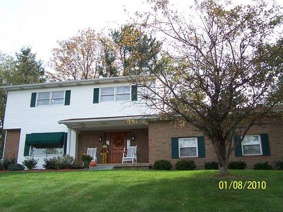 1st image of 68445 Greenwood Rd