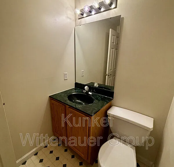 720 Cedar Mill Dr — Photo 39