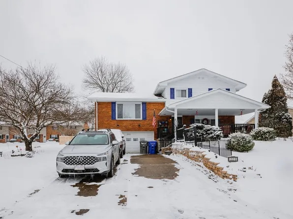 220 Roebling Dr, Saxonburg, PA 16056