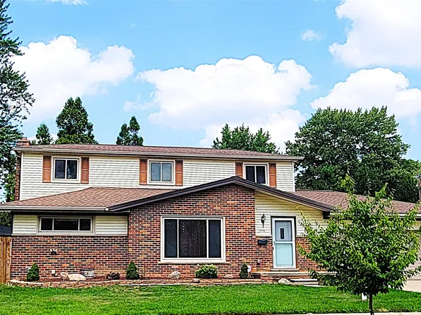 31784 Penn St, Livonia, MI 48150