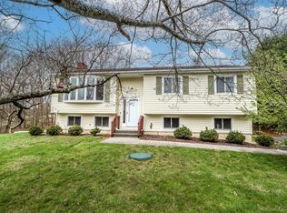 45 S Kent Rd, Gaylordsville, CT 06755