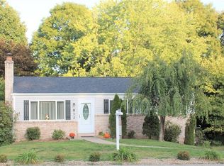 812 Blue Ridge Rd, Pittsburgh, PA 15239