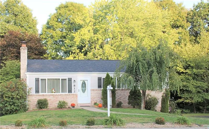 812 Blue Ridge Rd photo 1