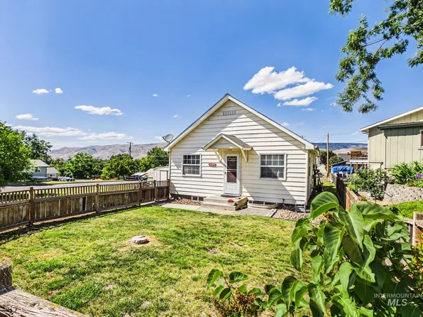 1507 19th Ave, Lewiston, ID 83501