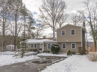 16 Dornell Rd, Ipswich, MA 01938