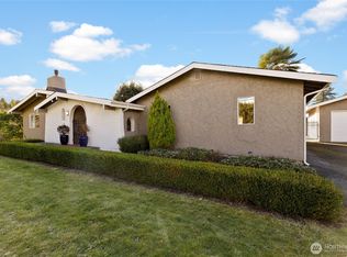 24228 47th Avenue SE, Woodinville, WA 98072