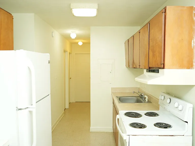1500 Grady Ave — Photo 33