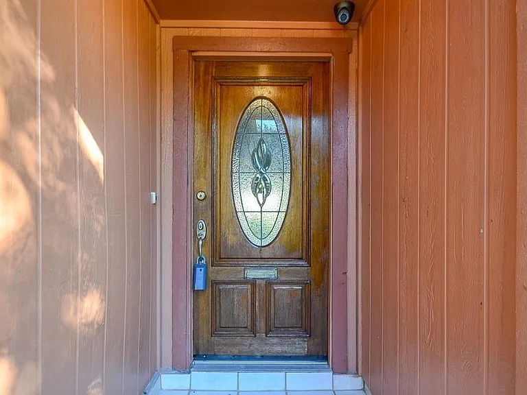 22814 Coriander Dr — Photo 3
