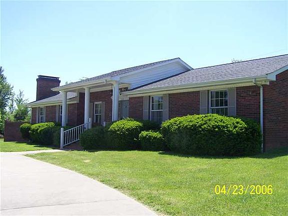 2nd image of 100 Brenna Dr
