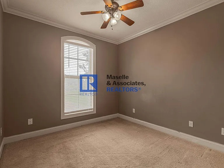 403 Evian Way — Photo 24