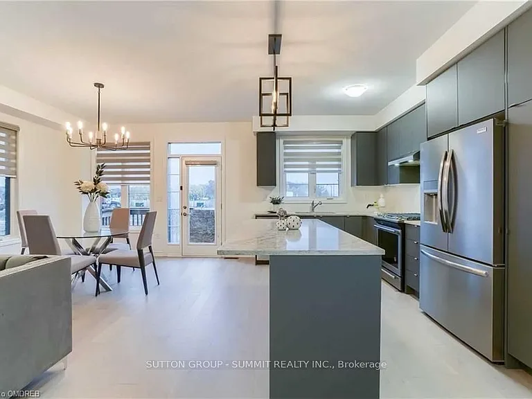 492 Bergamot Ave — Photo 4