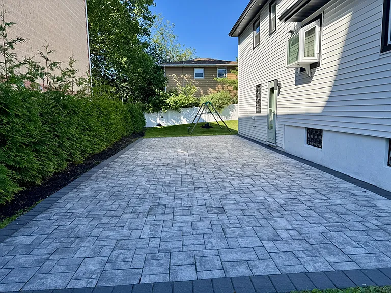 79 Priscilla St — Photo 18