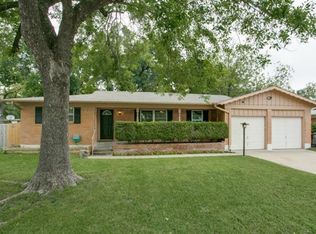 6916 Martha Ln, Fort Worth, TX 76112