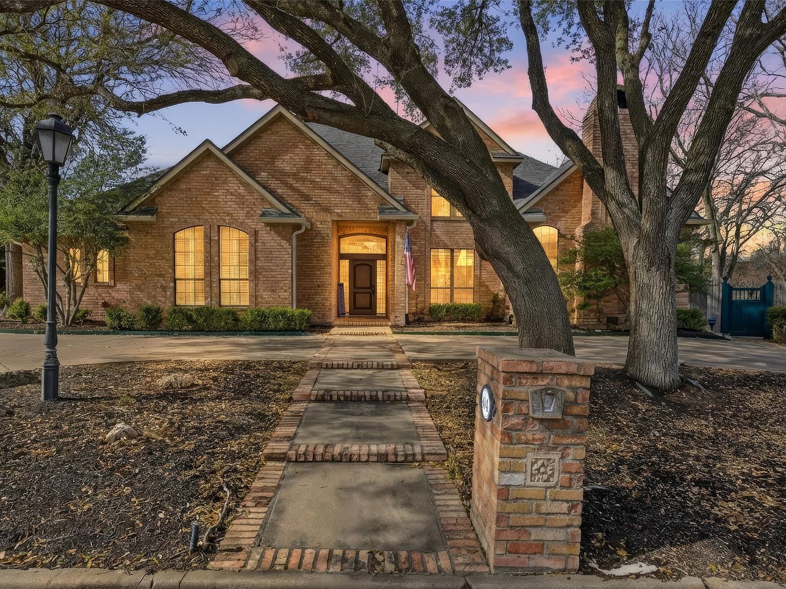 804 Wooded Crest Dr, Waco, TX 76712 | MLS #21189976 | Zillow