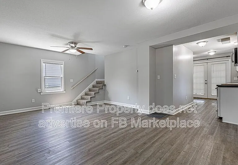 4108 N Mersington Ave — Photo 3