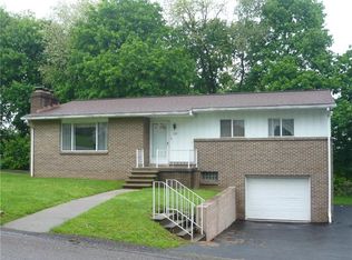 102 Blackshire Rd, Butler, PA 16001