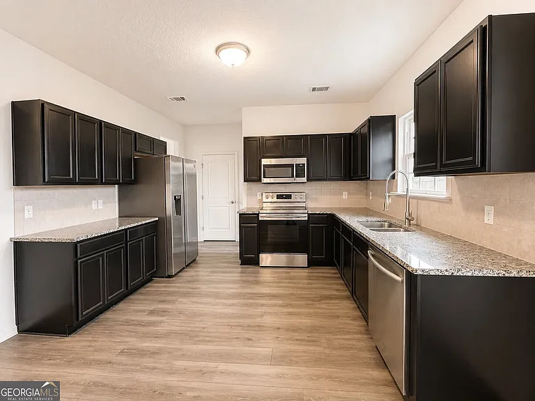 237 Bobwhite Trl NE — Photo 4