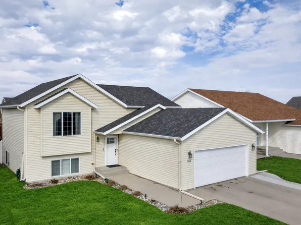 1166-39 1/2 Ave W, West Fargo, ND 58078