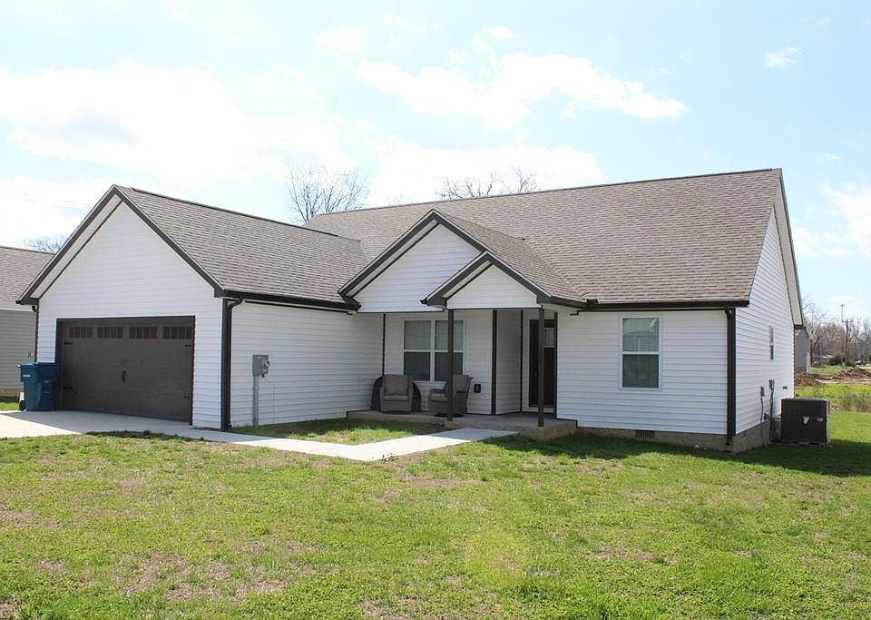 1st image of 104 Reece Rd