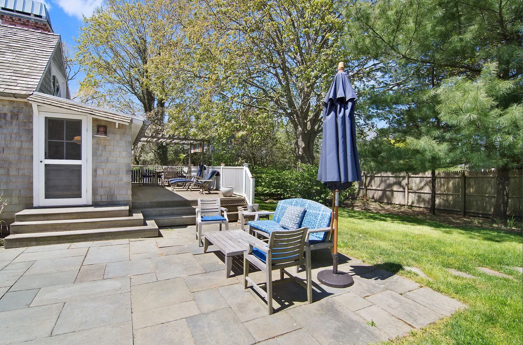 297 Main St, Amagansett, NY 11930 Out East