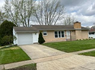 1054 N 3rd St, Rochelle, IL 61068