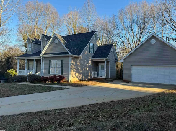 132 Carlissa Ct, Easley, SC 29640