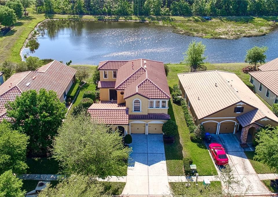 1st image of 20357 Chestnut Grove Dr