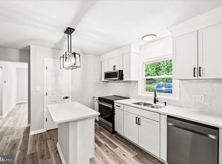 31 Kelley Rd, Fredericksburg, VA 22405