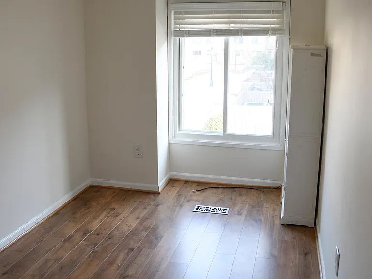 Forest View Pl — Photo 7