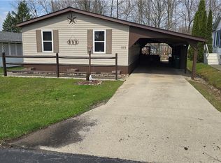 103 Greentree Ln, Hiram, OH